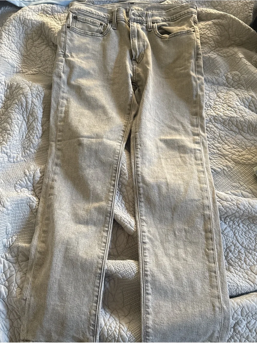 Levis slim fit